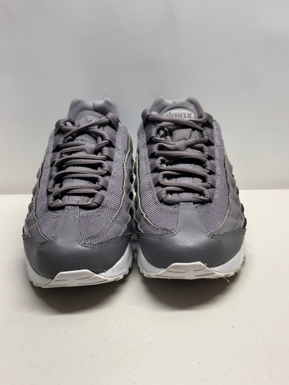 Nike Air Max 95 LE GS Gunsmoke  310830-012 Shoes Sneakers Size 6.5 Y 6.5 Men - Picture 3 of 10